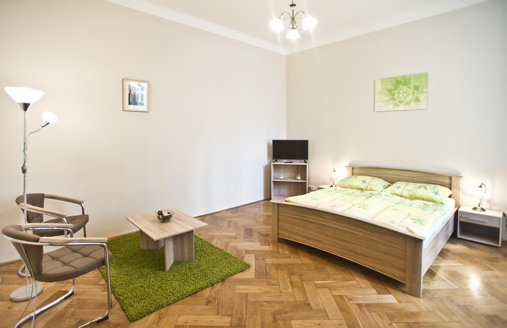 Charles Iv Apartament *